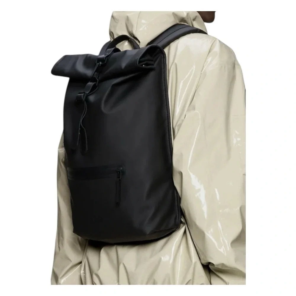 Rains Rolltop Rucksack Waterproof Backpack Bag Black New #13320 MSRP $140 Unisex